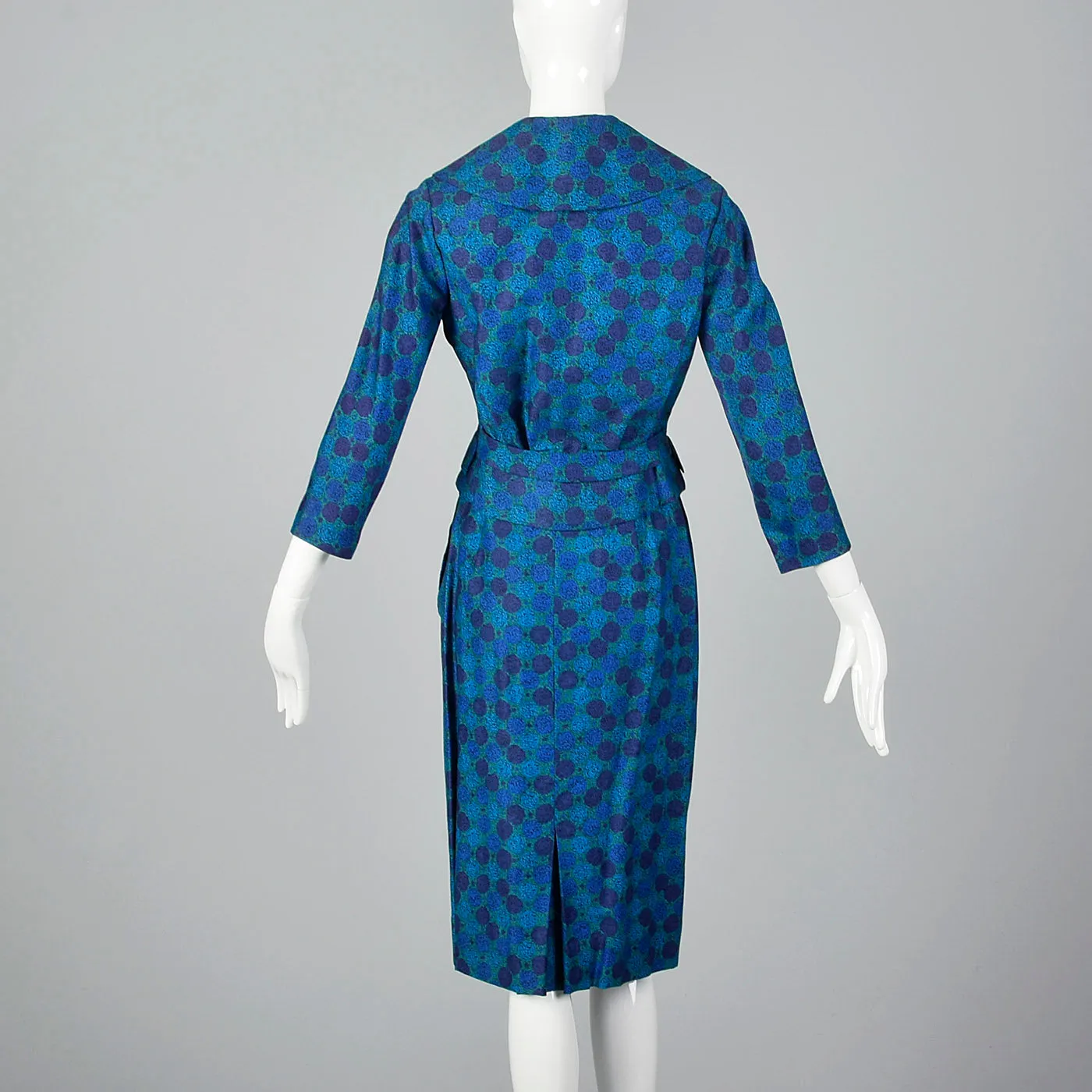 1950s Skirt Suit in a Beautiful Blue Print