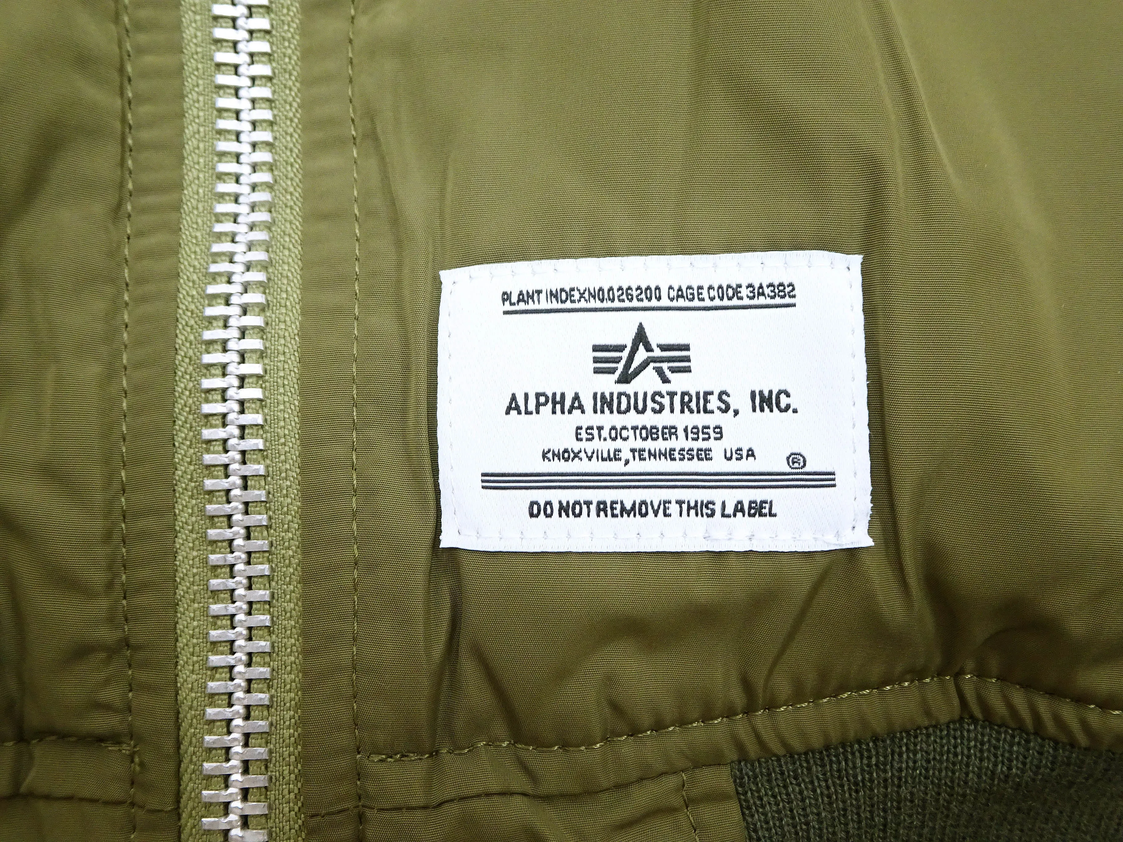 Alpha Industries Lightweight MA-1 Jacket Men's Casual Updated Version of the MA1 Flight Bomber Jacket TA0720 019 Olive-Green