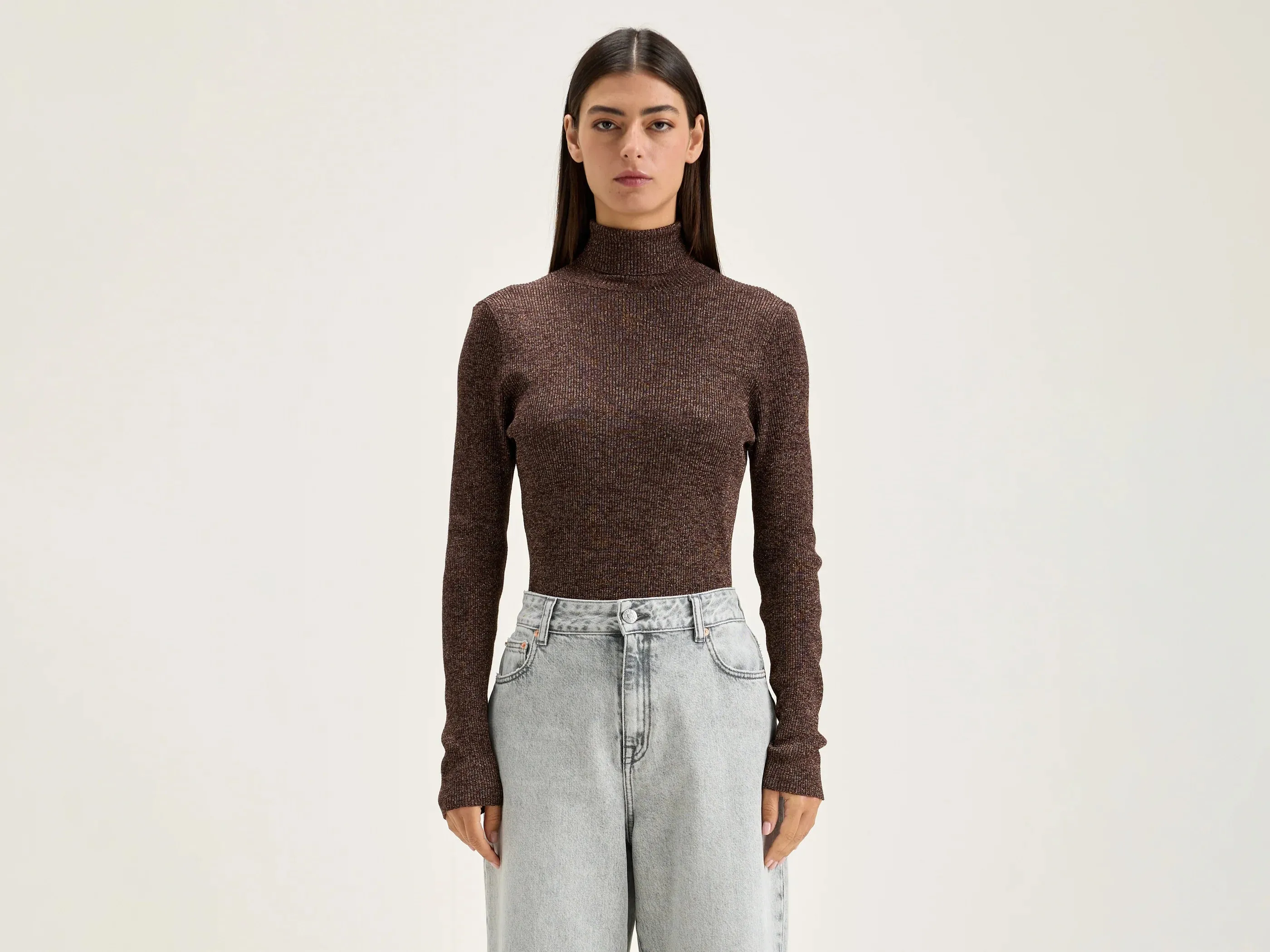 Anoit Turtleneck Sweater