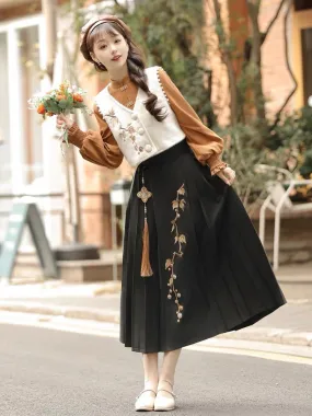 Aster Modern Ming Style Mamianqun Hanfu