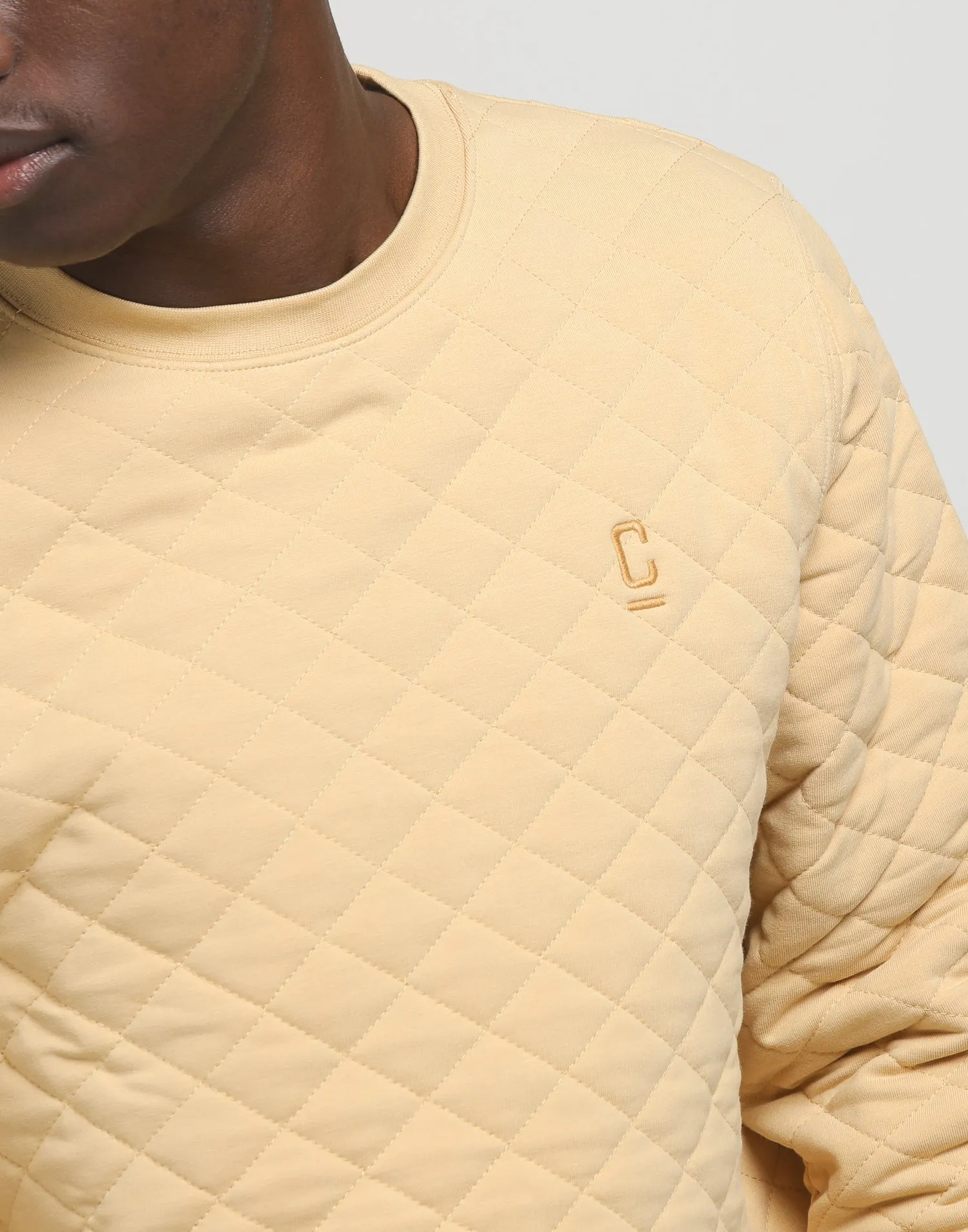 Carré Staple Quilted Sweater Sand