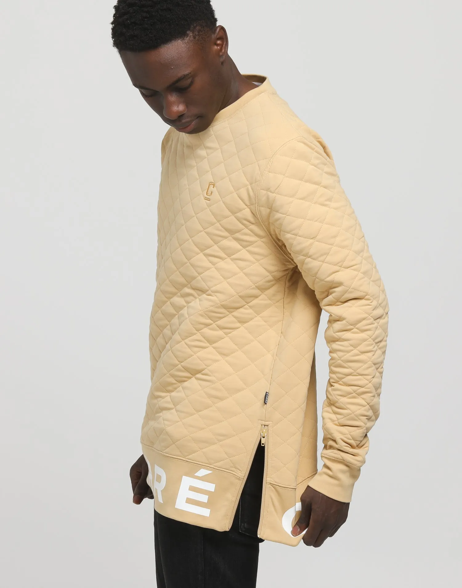 Carré Staple Quilted Sweater Sand