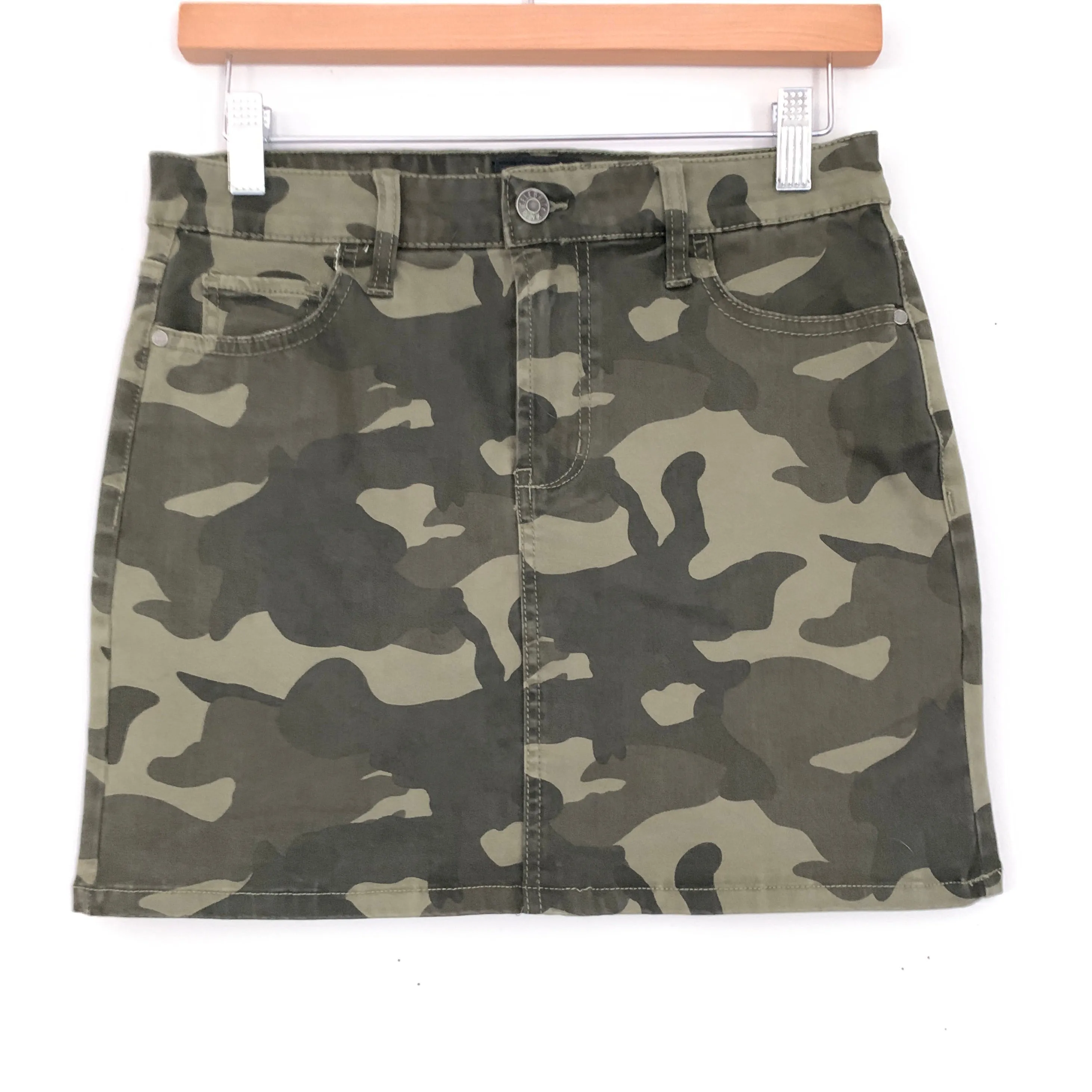 Celebrity Pink Camo Mini Skirt- Size 25