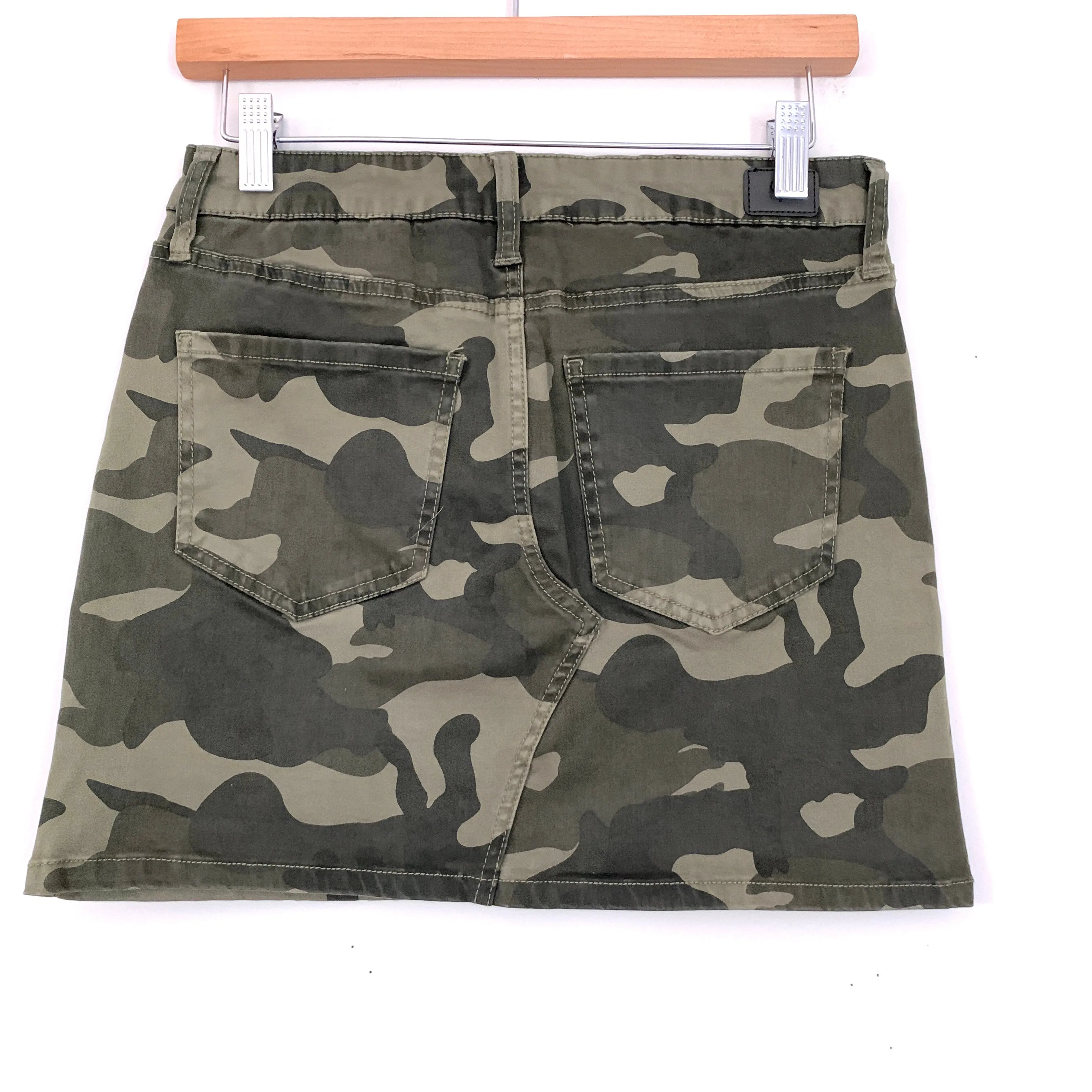 Celebrity Pink Camo Mini Skirt- Size 25