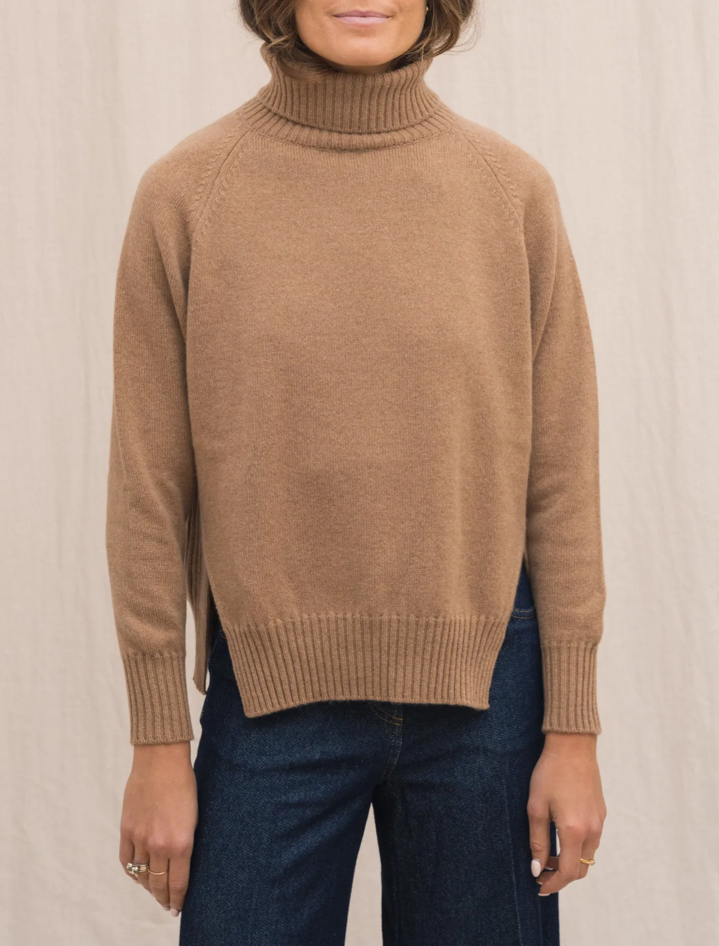 Derby Blanche Cashmere Turtleneck Toffee