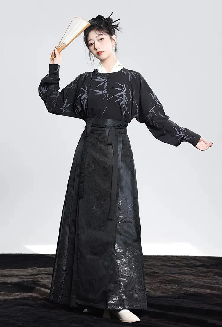 Desiree Modern Hanfu Horse Face Skirt Set