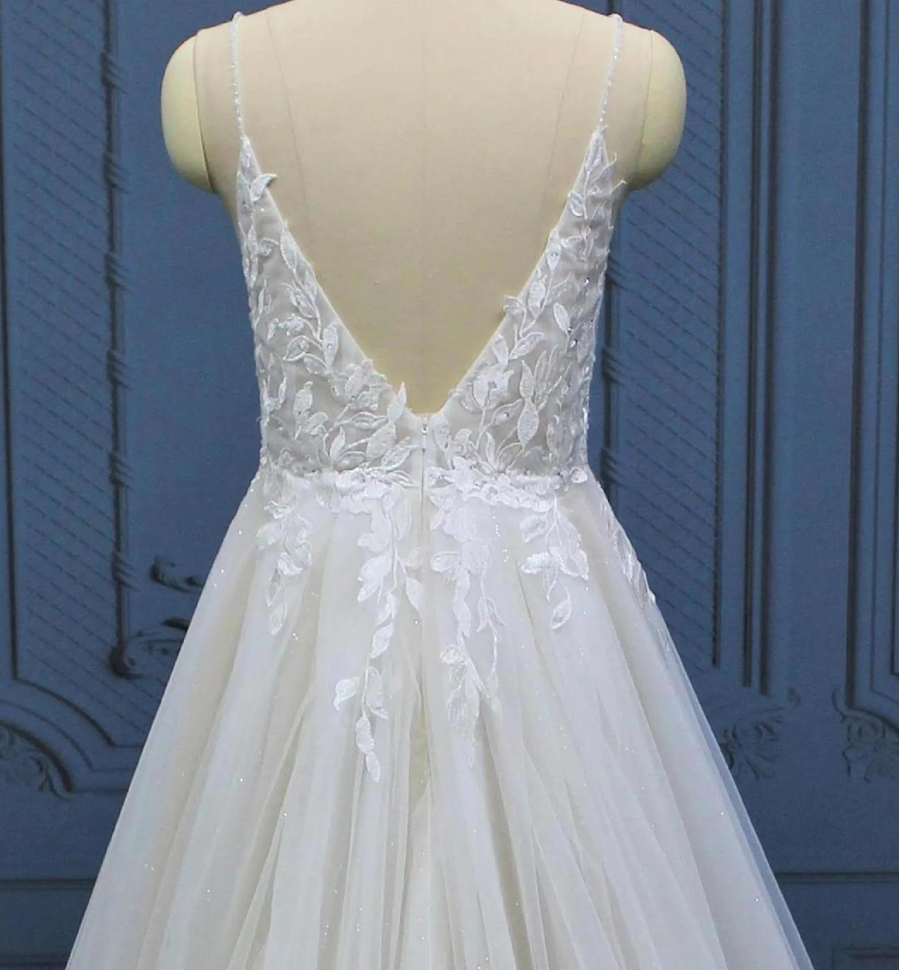 Glitter Tulle A Line Sleeveless Beaded Spaghetti Strap Wedding Gown