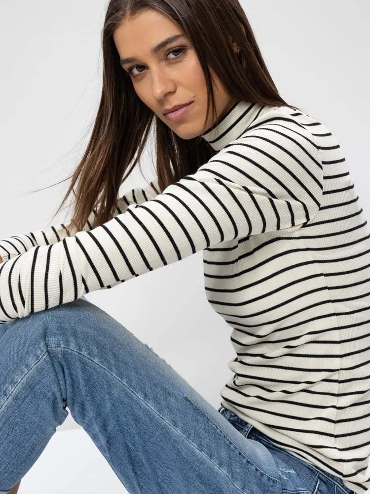 H White & Black Stripe Turtleneck