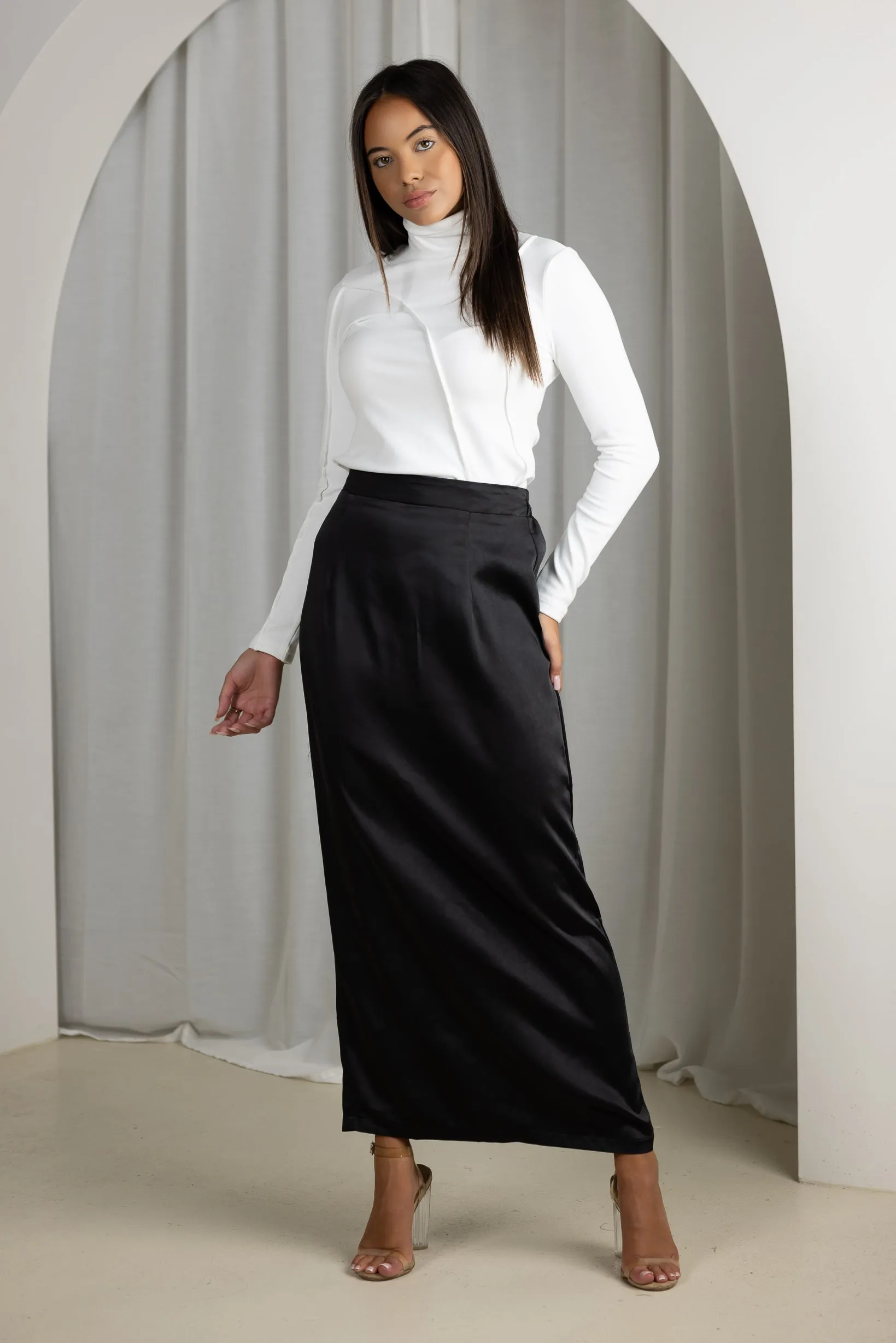 Indaya Satin Pencil Skirt