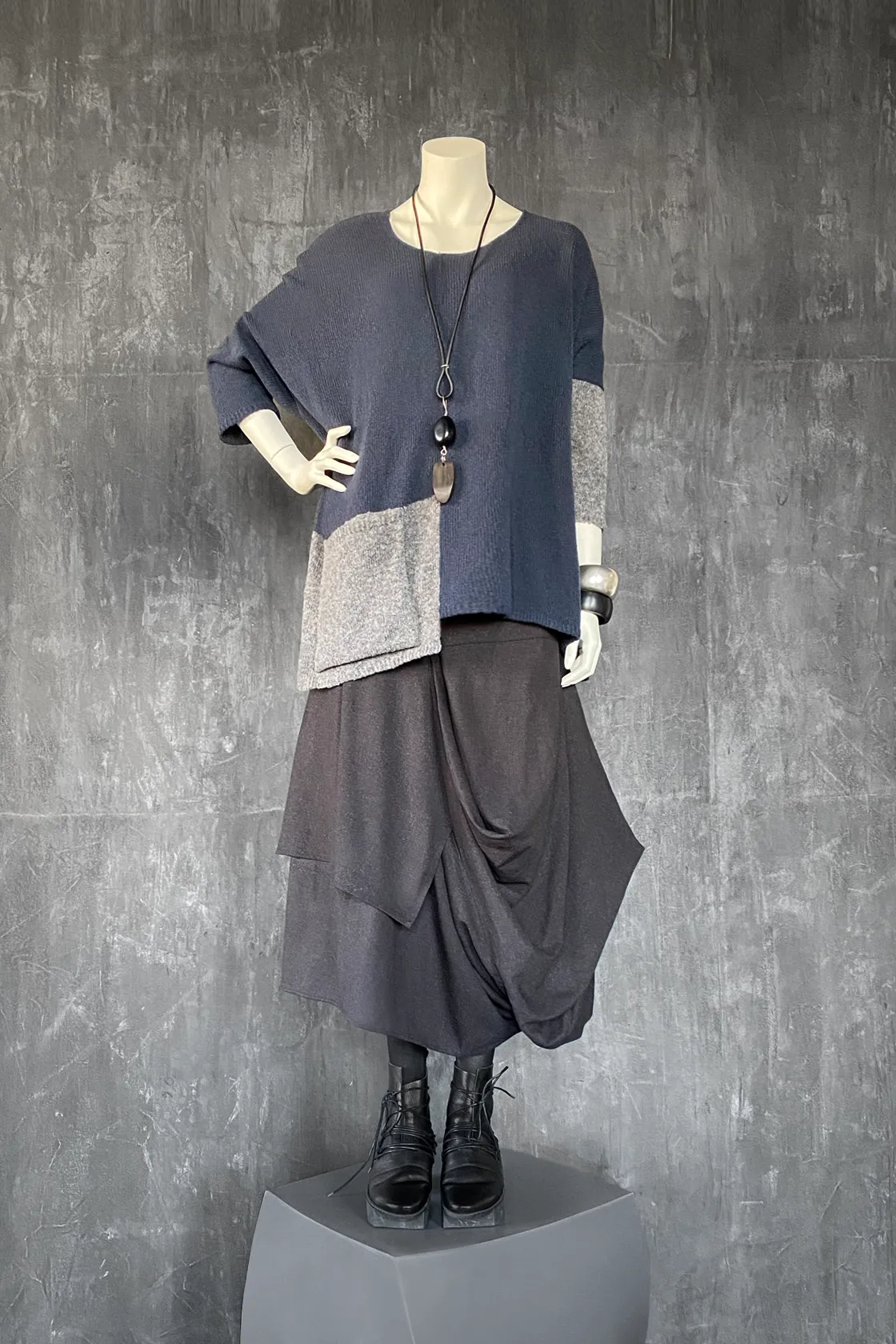 Moyuru Layer Skirt in Grey