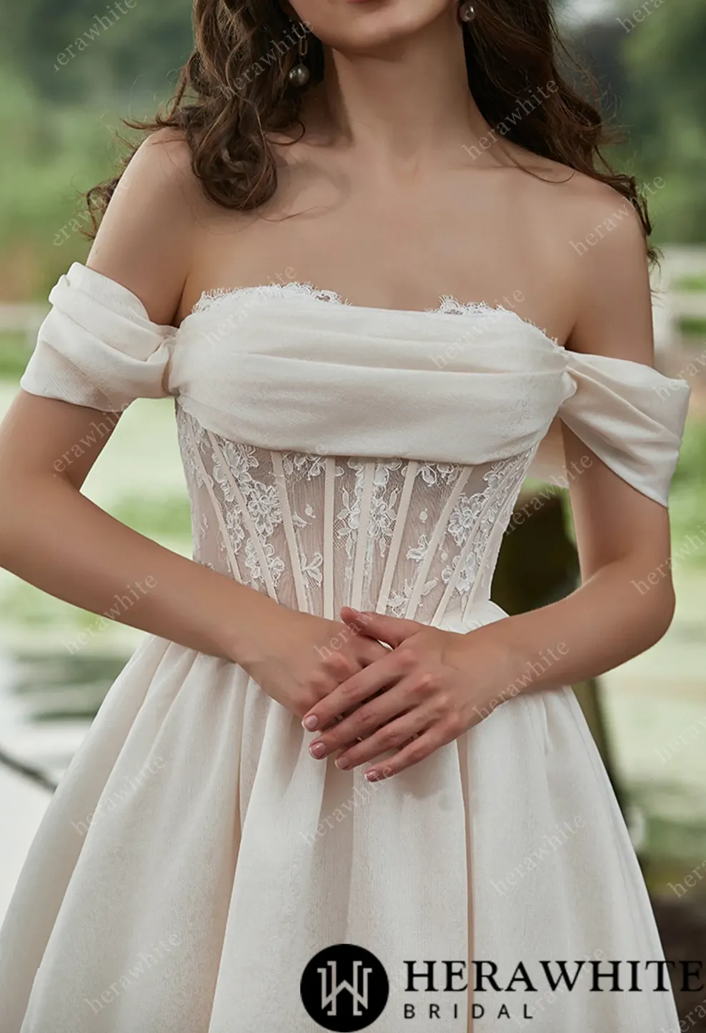 Off-the-Shoulder A-line Organza Wedding Dress