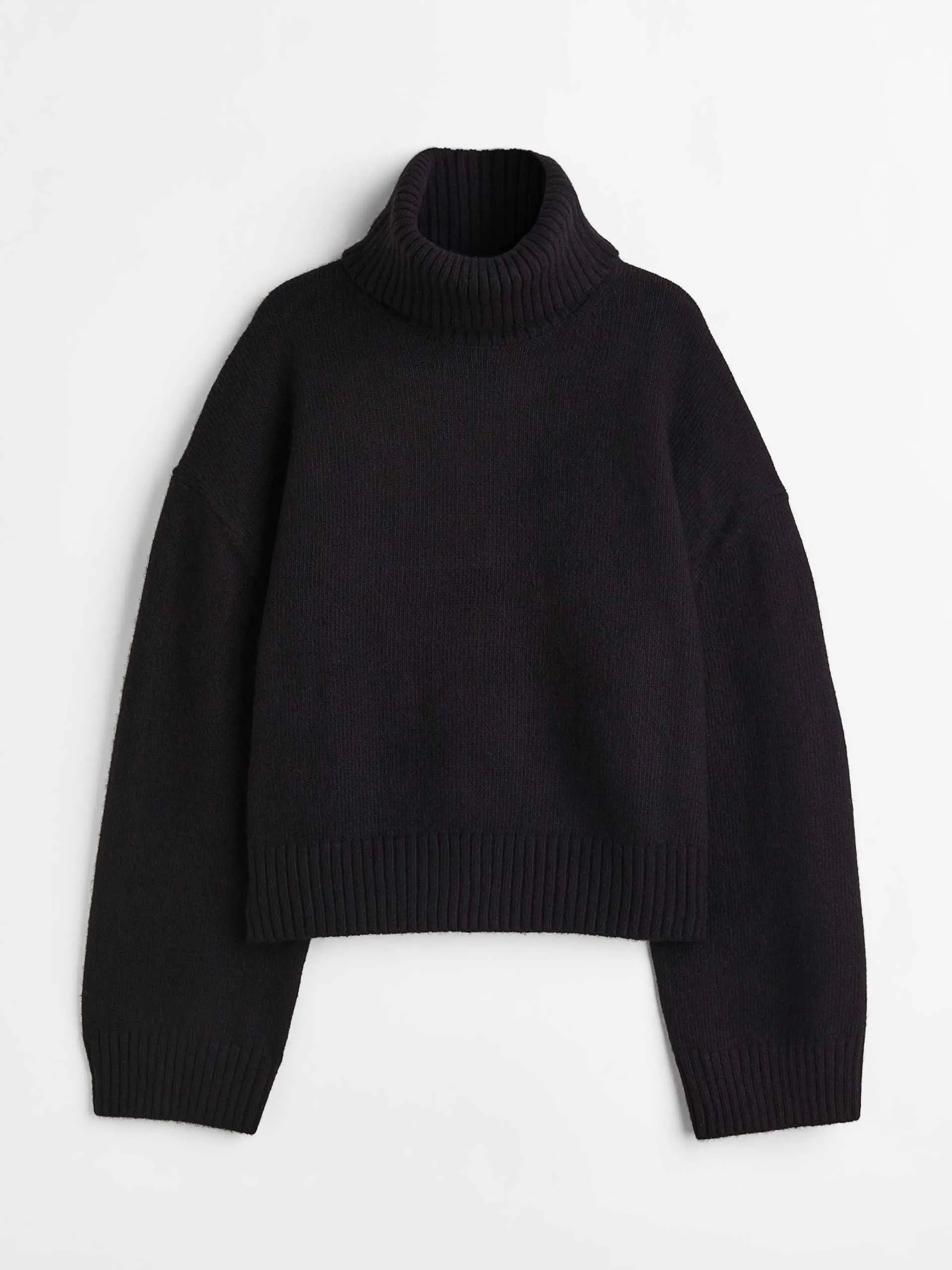 Oversized polo-neck jumper