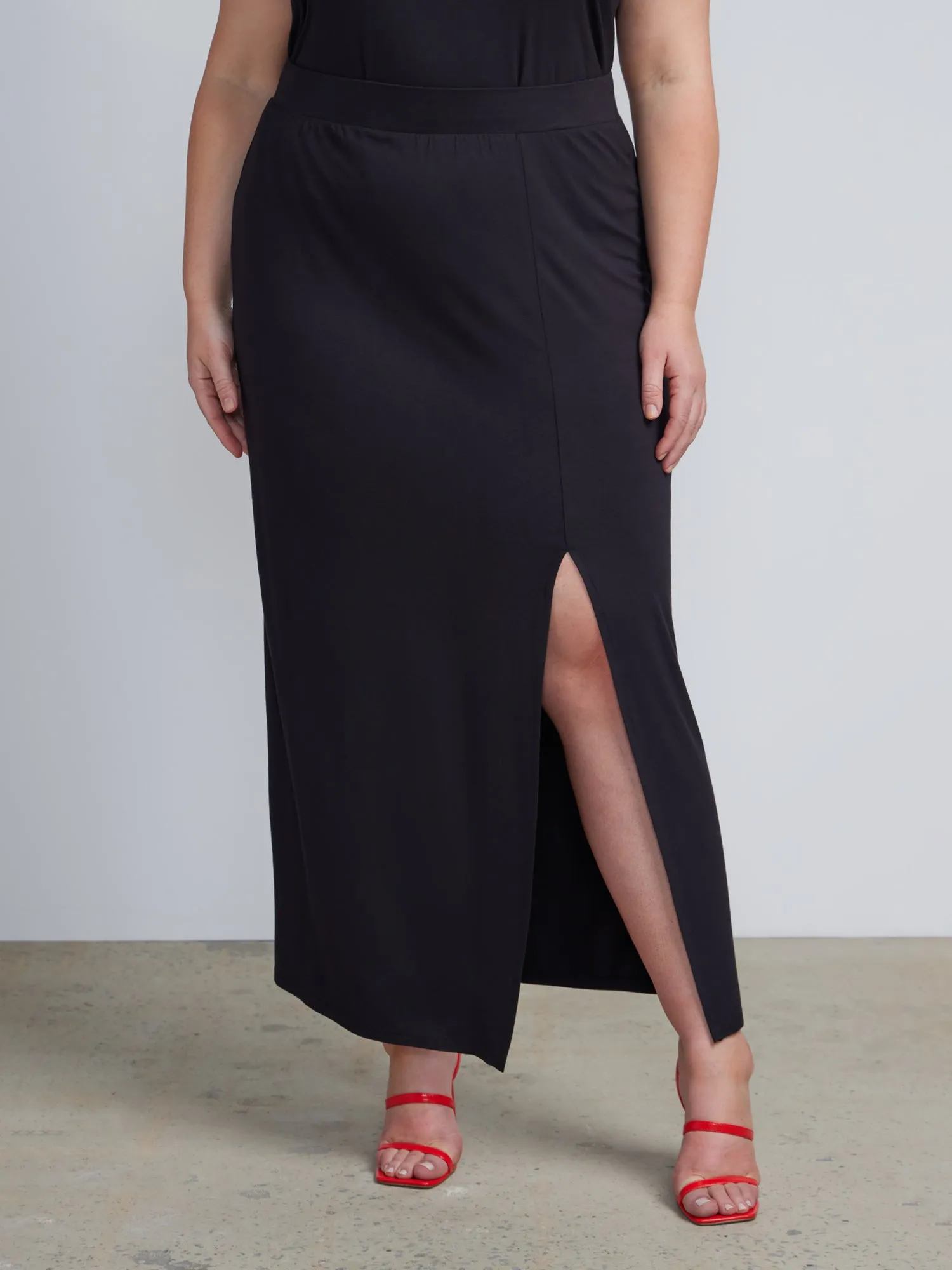 Plus Front Slit Pencil Skirt