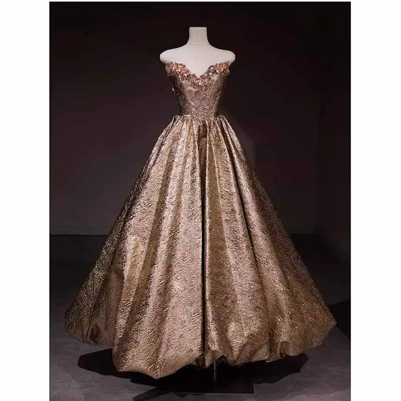 Quinceanera Dresses Strapless Organza Tiered Ruffles with Golden Appliques Party Gown