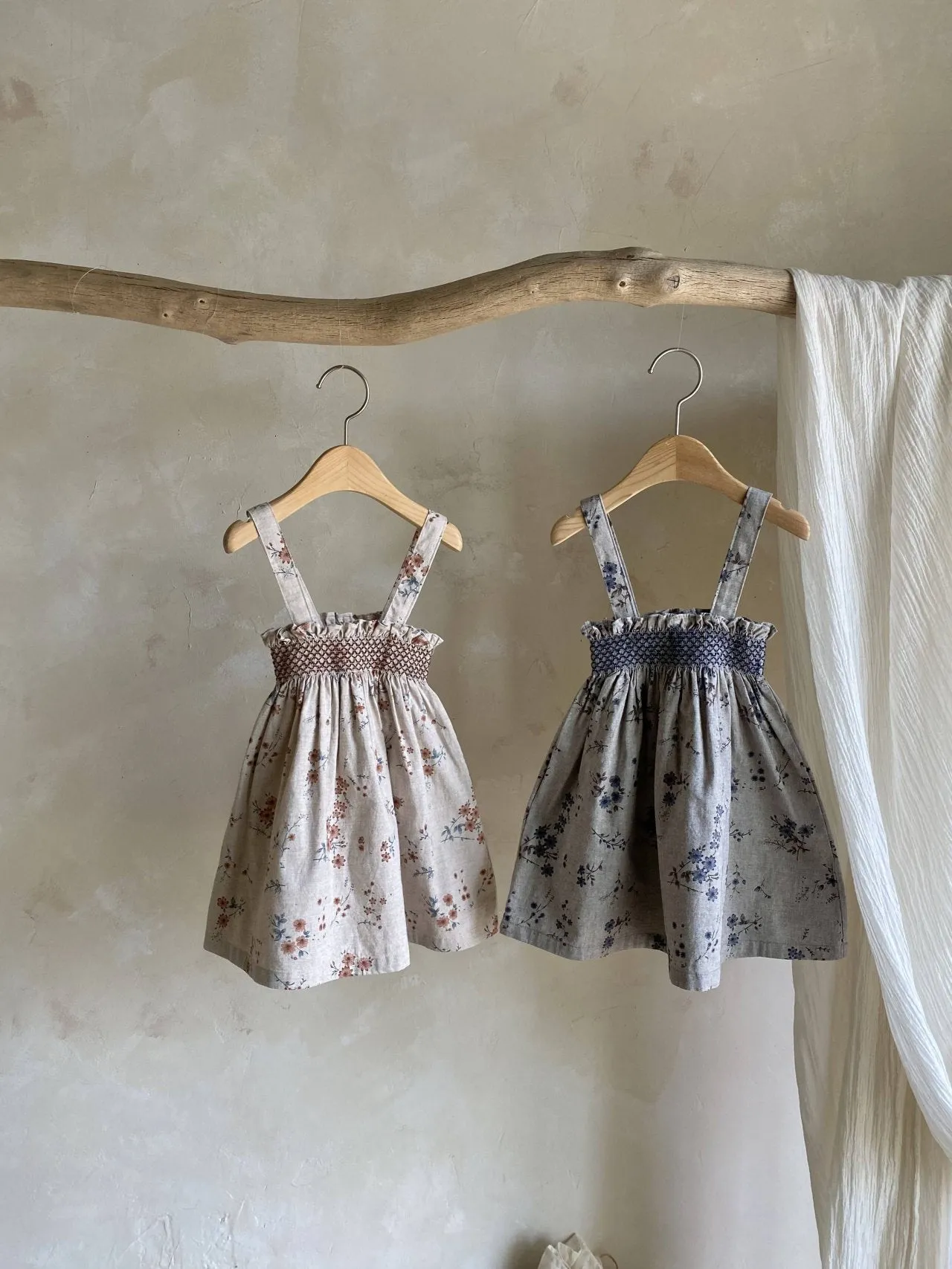 Rev Suspender Skirt _Beige