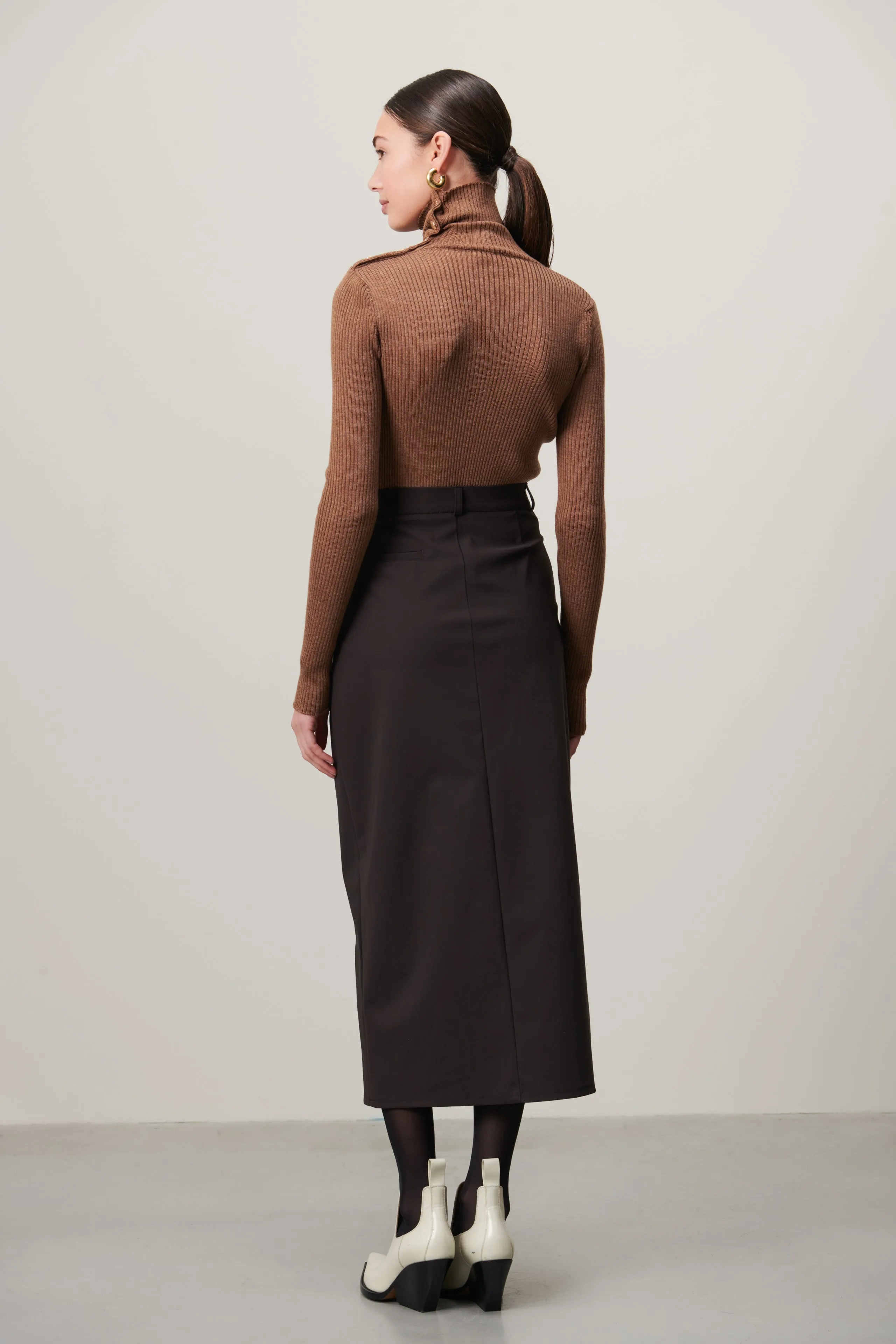 Rill Skirt Technical Jersey | Dark Brown