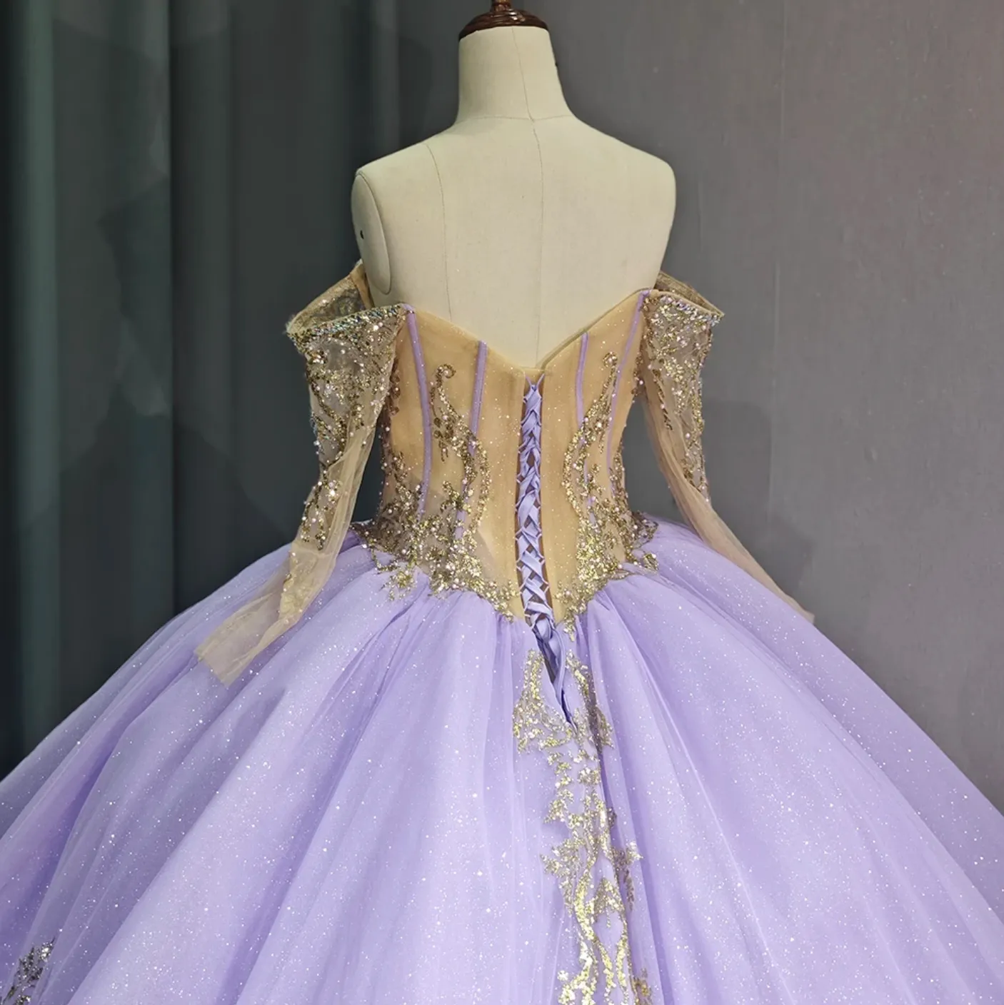 Shiny Scoop Quinceanera Ball Gown Lace-Up Dress Beading Floor-length Evening Gown