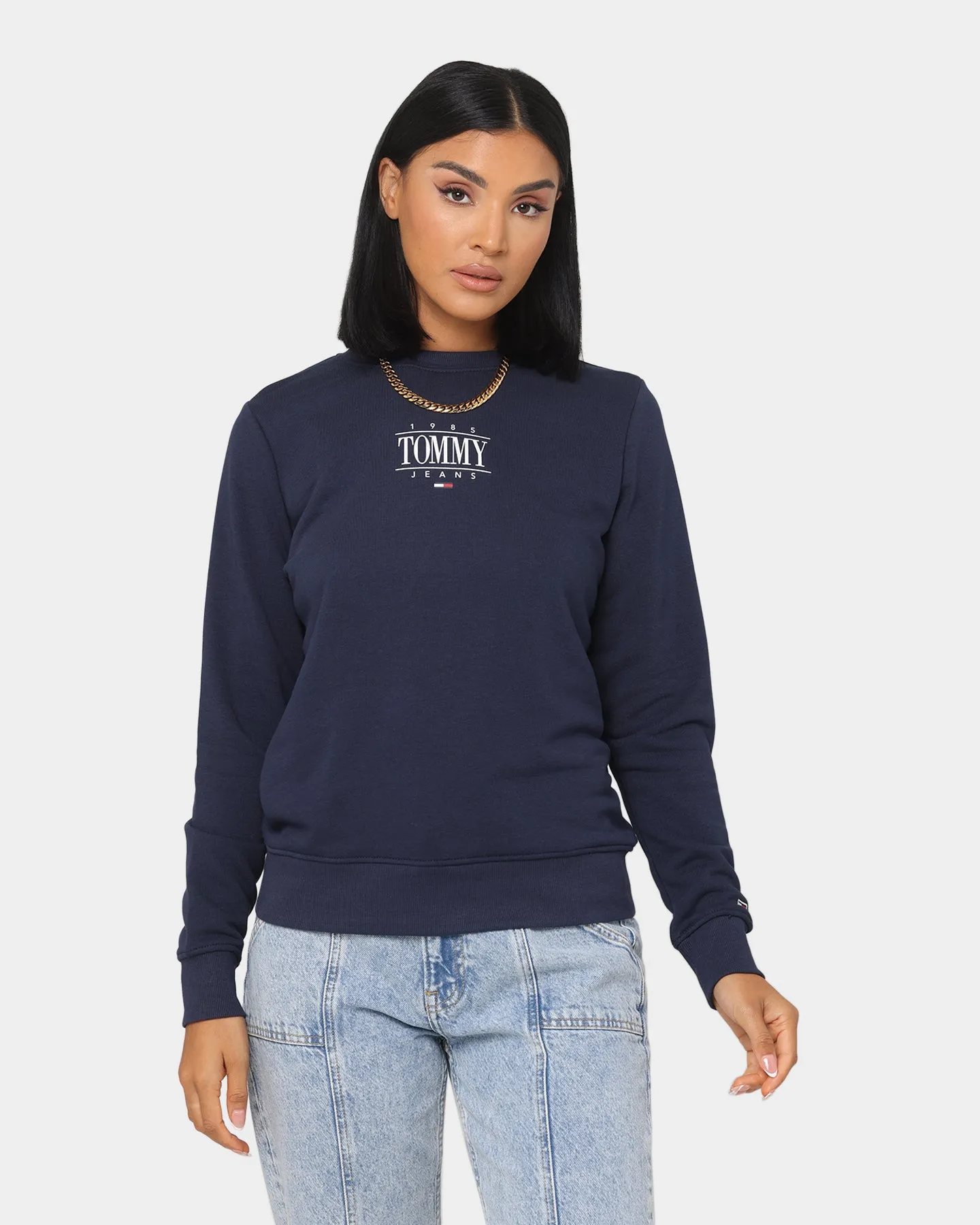 Tommy Jeans Women's Essential Logo Crewneck Twilight Navy