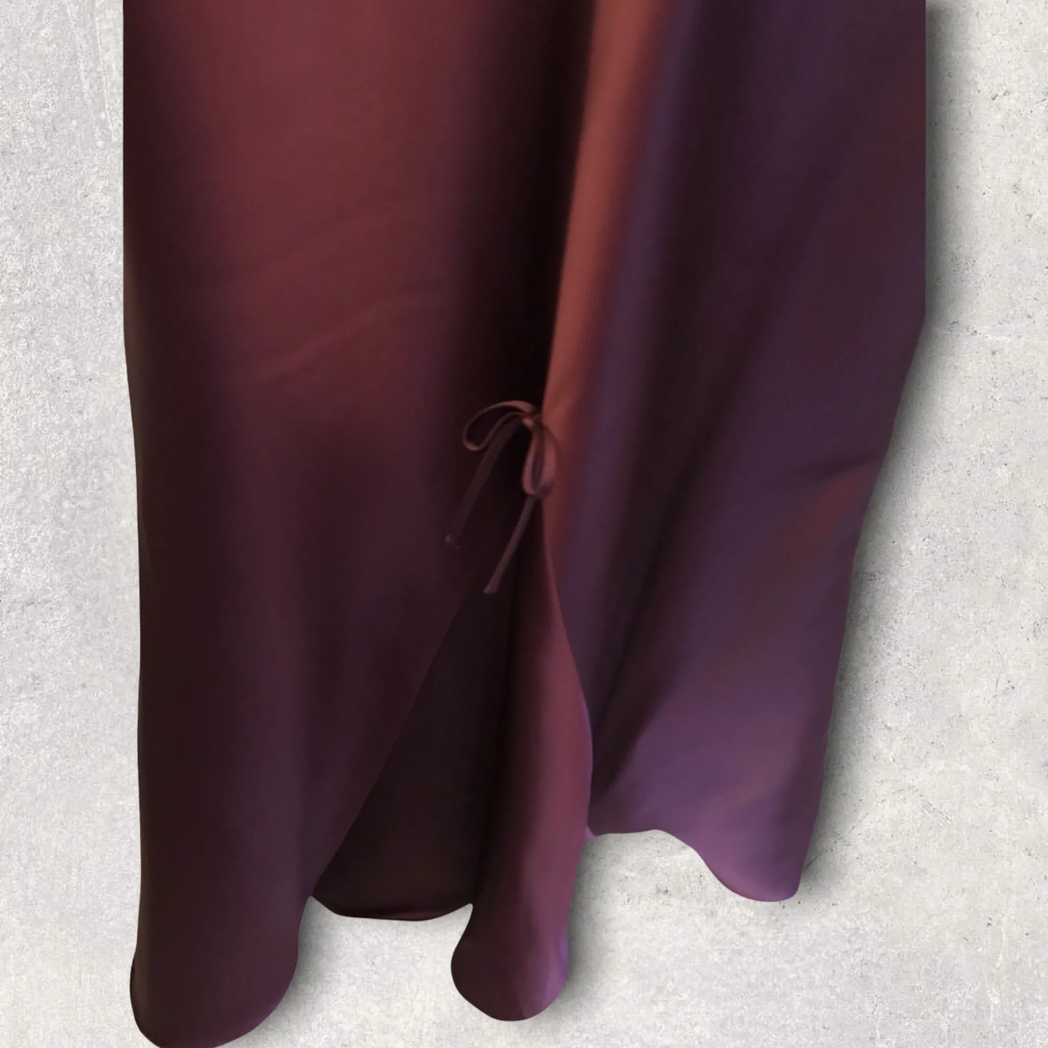 Veromia Womens Burgundy Satin Skirt & Bodice UK 10/12